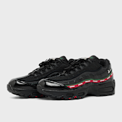 Buy Nike x Undefeated Air Max 95 in zwart | IB4453-001 | solebox