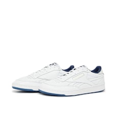 Reebok Wmns Club C Revenge Vintage x Tyrrell Winston weiß