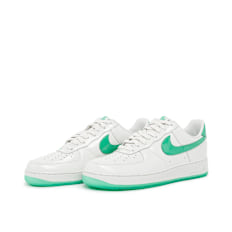 Nike Wmns Air Force 1 '07 “Stadium Green” wit