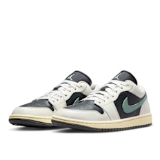 Jordan Air Jordan 1 Low "Jade Smoke" beige