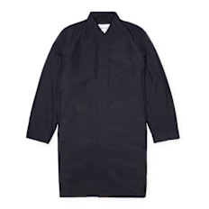 Norse Projects Vargo Gore-Tex Infinium Raglan Mac blauw