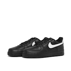 Nike Wmns Air Force 1 Low Retro Qs noir