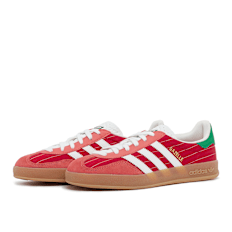 adidas Originals Gazelle Indoor red