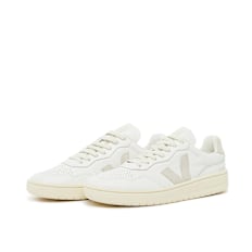 Veja Wmns V-90 O.T. Leather white