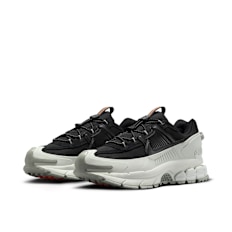 Nike Wmns Zoom Vomero Roam black