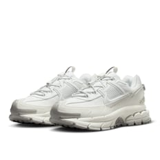 Nike Zoom Vomero Roam wit