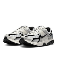 Nike Zoom Vomero 5 gris