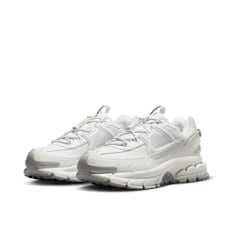 Nike Wmns Zoom Vomero Roam wit