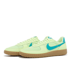 Nike Field General 82 SP "Light Volt" groen