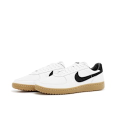 Nike Wmns Field General 82 SP wit