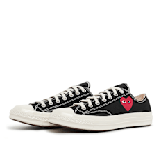 Comme des Garcons Play Small Red Heart Chuck Taylor All Star '70 Low noir