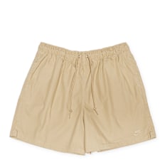 Nike Club Flow Shorts beige