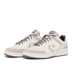 Converse x A Ma Maniére Weapon Low "While You Were Sleeping" lila