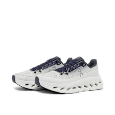 On Wmns Cloudtilt grau