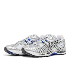 ASICS SportStyle Invincible Gel-Nimbus 10.1 silber