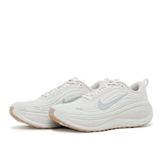 Nike Vomero Plus Speckle grau