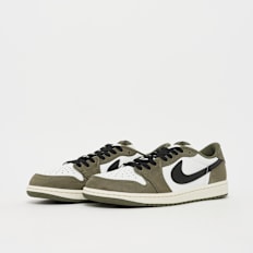 Jordan Wmns Air Jordan 1 Retro Low OG "Medium olive" groen