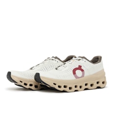 On Cloudmonster Void "Year Of The Horse" weiß