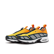 Nike   Wmns Air Max SNDR "Canyon Gold" yellow