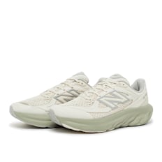 New Balance Fresh Foam Trainer beige