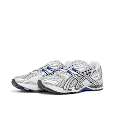 ASICS SportStyle Wmns Invincible Gel-Nimbus 10.1 silber