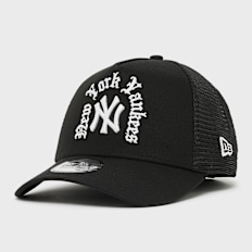 New Era MLB Script New York Yankees 9FORTY A-Frame Trucker Cap schwarz