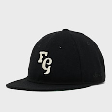 New Era x Fear of God Open Market MLB Logo Fitted Cap zwart