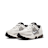 Nike Wmns Zoom Vomero 5 beige