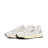 Autry Wmns Hyperway Low Suede Mesh white/silver grijs